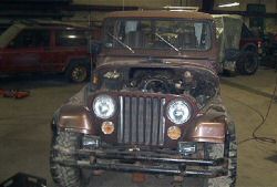 1985 CJ7 removing hood, fenders and grill